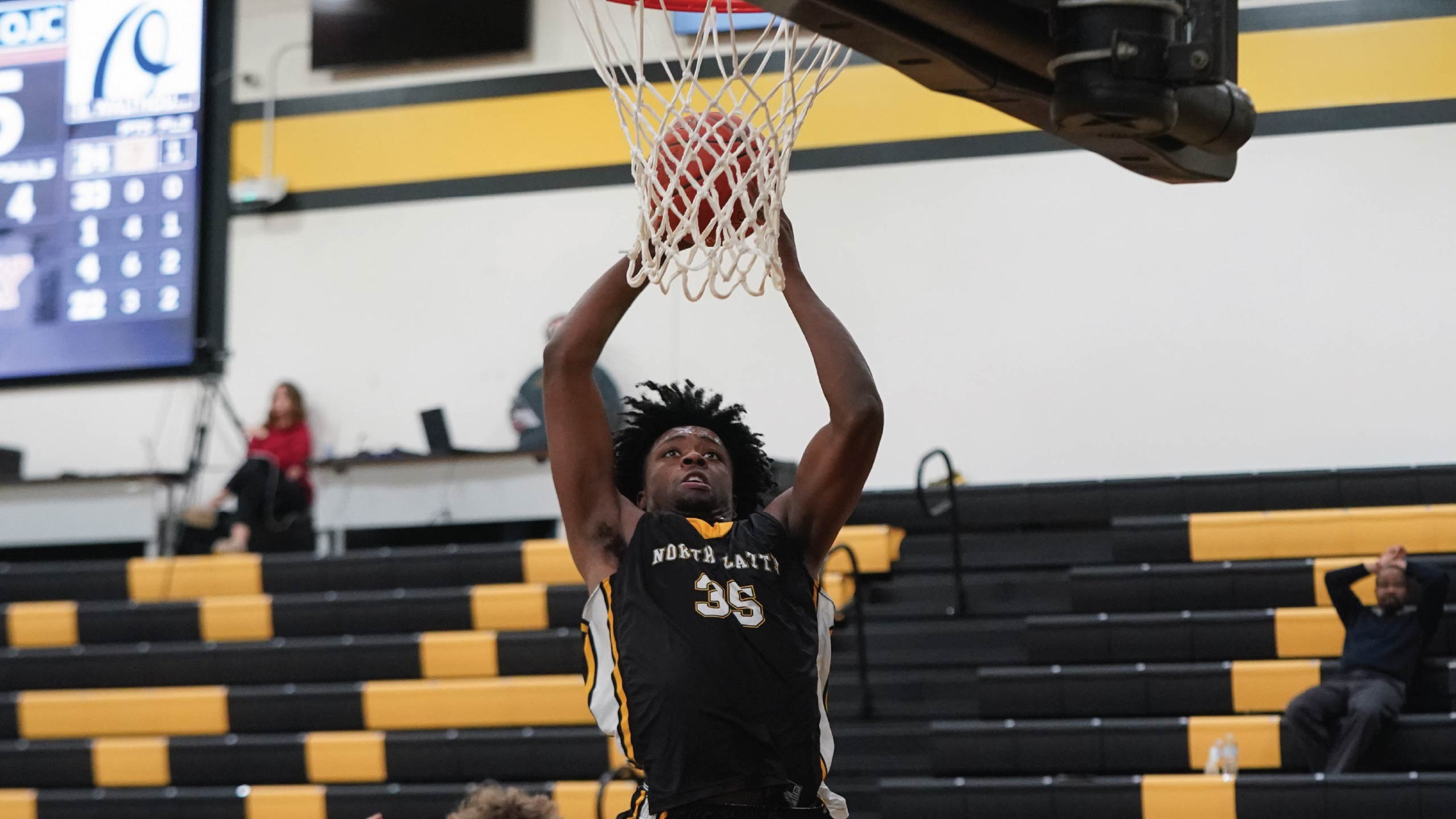 Knights get fourth straight win with victory over Rattlers